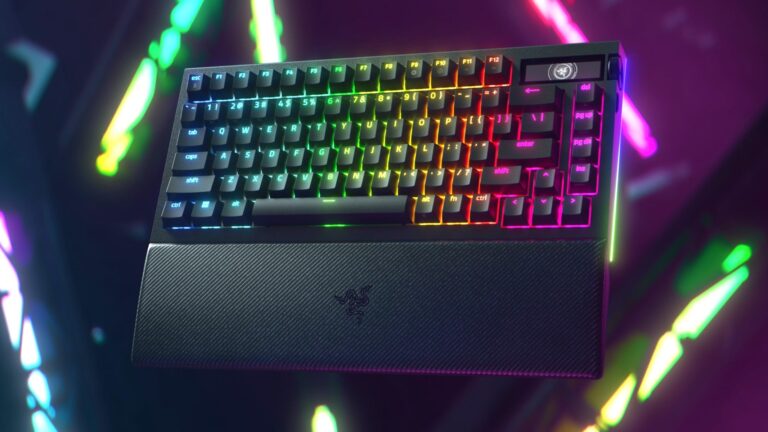 Razer Doubles Down On Custom Keyboards With The BlackWidow V4 Pro 75%