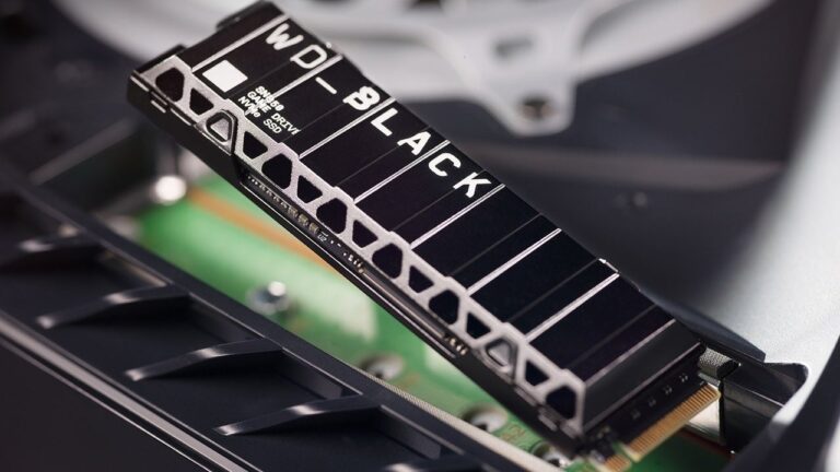 The Best PS5 SSD: The WD Black SN850X 2TB SSD with Heatsink Is on Sale Today