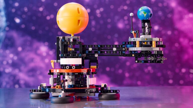 Save 20% off the Interactive LEGO Technic Planet Earth and Moon in Orbit
