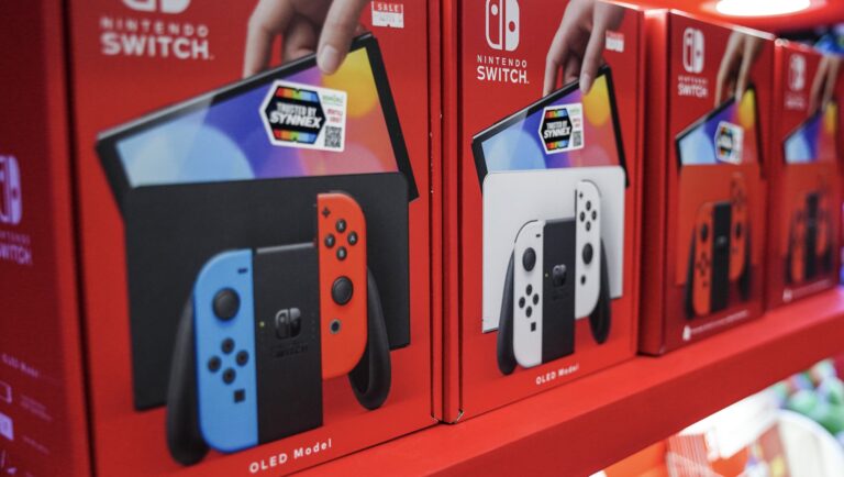 As the World Waits for Nintendo to Announce Switch 2, Sales of the Switch Continue to Plummet