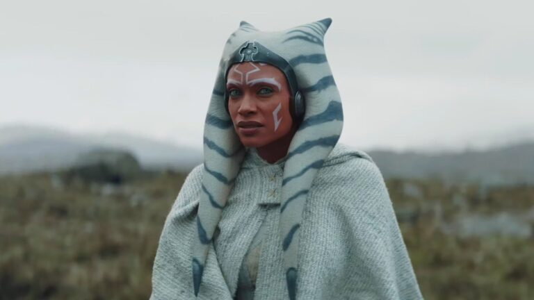 Rosario Dawson Had No Idea Mark Hamill Was Returning as Luke Skywalker in The Mandalorian Until He Walked On Set – Star Wars Celebration