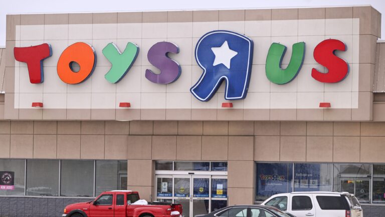 Surprise! Sonic the Hedgehog Movie Producers Are Making a Live-Action Toys ‘R’ Us Movie