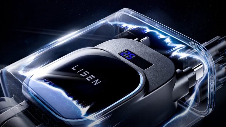 Get a Lisen Car Charger with Retractable USB Type-C and Lightning Cables for Under $15