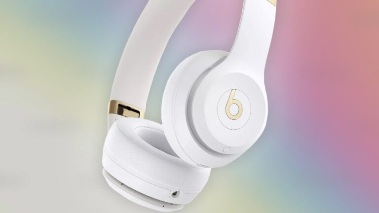 Save 50% Off the Stylish Beats Solo 4 Wireless Headphones for Mother’s Day