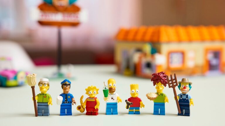 LEGO Resurrects Simpsons Partnership, Reveals New Krusty Burger Set