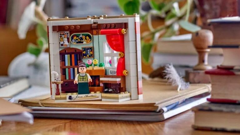 LEGO Has Its First Jane Austen Book Set, but You Can’t Buy It Separately