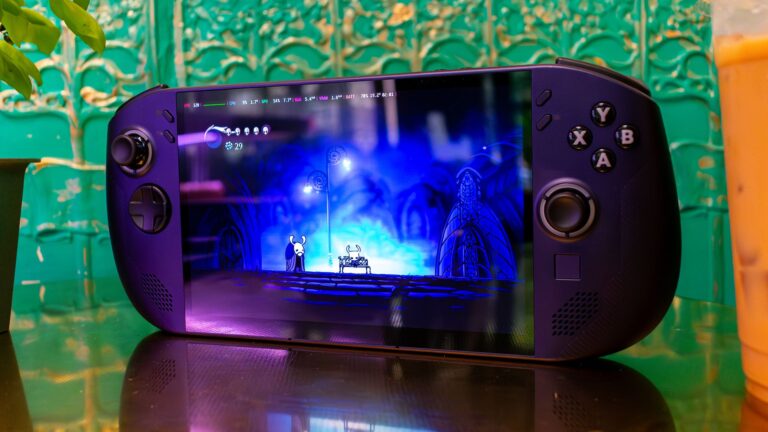 Lenovo Legion Go S (Z1 Extreme, SteamOS) Review