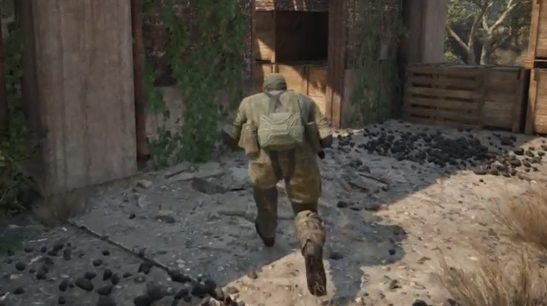 Metal Gear Solid Delta: Snake Eater Has an Online Multiplayer Mode Called Fox Hunt With Completely Different Gameplay Than Metal Gear Online