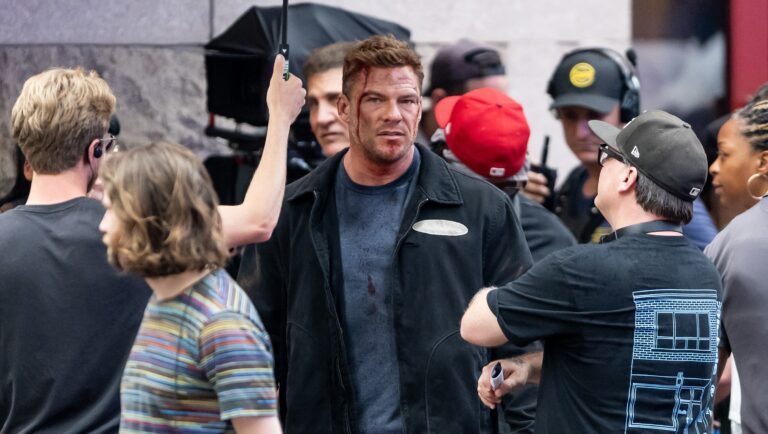 Reacher Star Alan Ritchson Reveals ‘Words Have Been Exchanged About Batman,’ but It Sounds Like He Won’t Play the Caped Crusader in the DCU