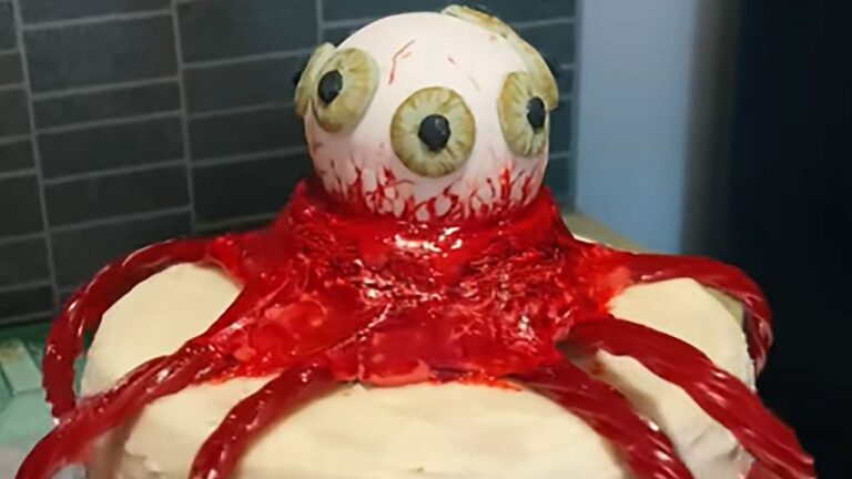 Move Over, Travis and Taylor – The Eye on Alien: Earth Is America’s New Sweetheart