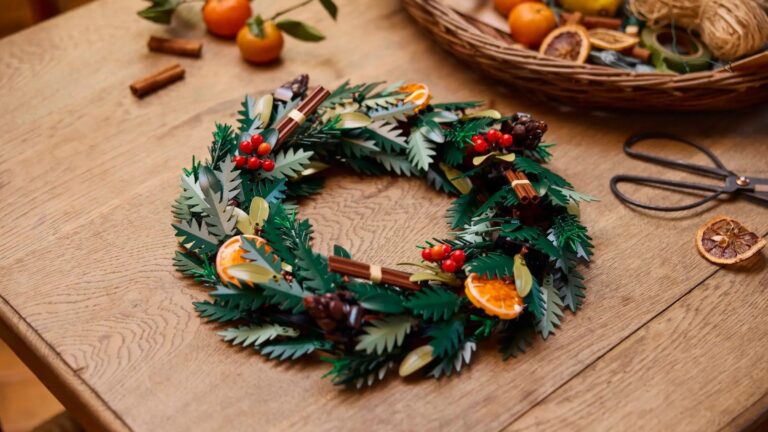 Target’s LEGO Christmas Wreath Deal Is Already Sold Out at Amazon