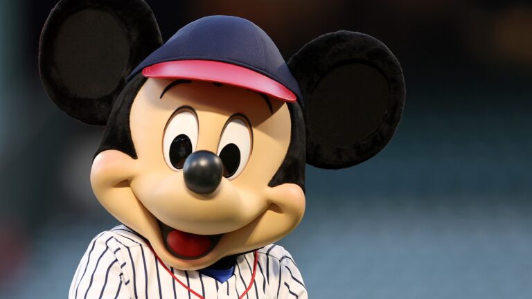 Disney Won’t Work With Roblox Due to Its Child Safety Concerns, Report States