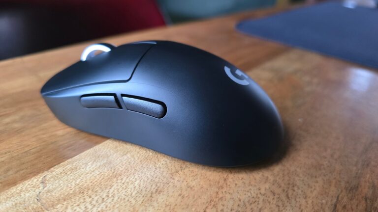 Logitech Pro X Superlight 2c Mouse Review: A Shrunken Version of a Classic