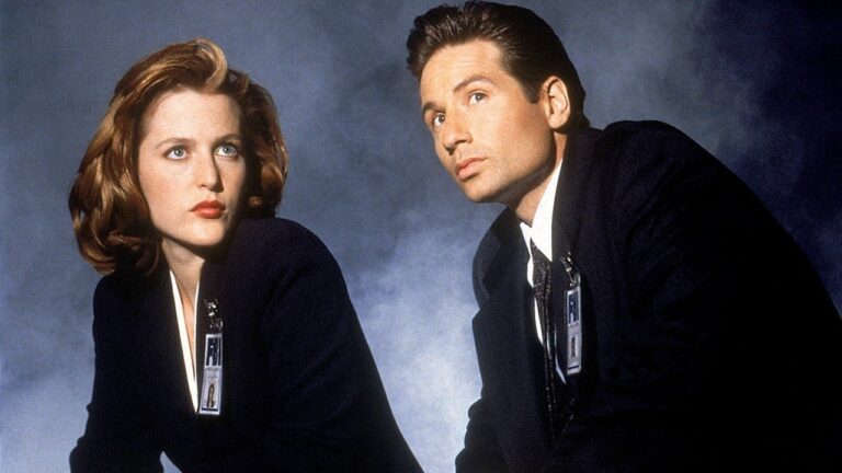Now All 11 Seasons of The X-Files Are Free to Stream, Newcomers Are Falling in Love With the Show for the First Time, and Veterans Are Re-Ranking Their Favorite Episodes