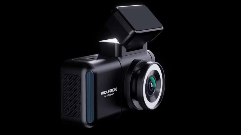 The Wolfbox X3 Pro 2.5K Front and Rear Dashcam Bundle Drops to $120 During the Amazon Spring Sale