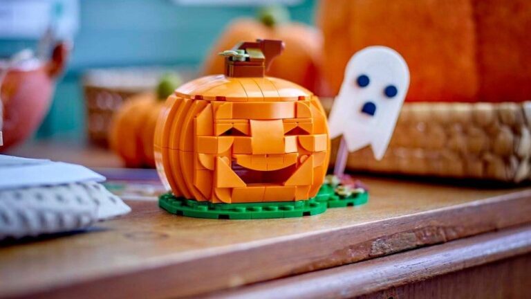 The LEGO Halloween Pumpkin Set Is Nearly Half Off and Comes With a Light Up Brick