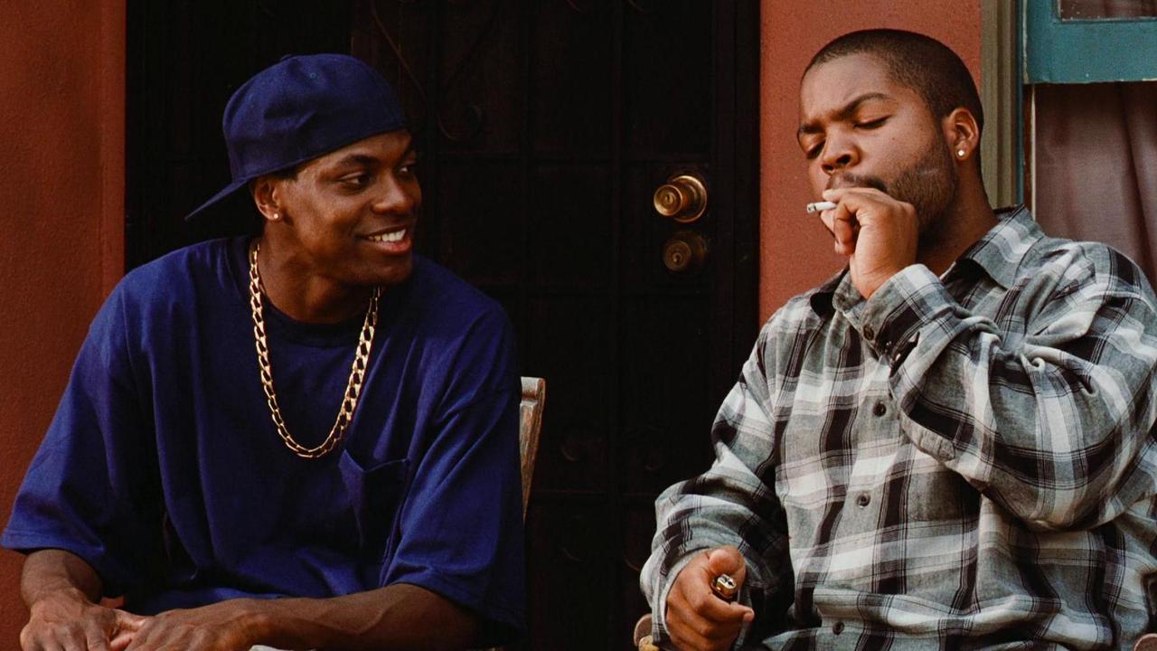 Chris Tucker and Ice Cube in Friday (1995).