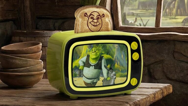 The Official Shrek Retro TV Toaster Offers Up a Shrekfast Lifestyle