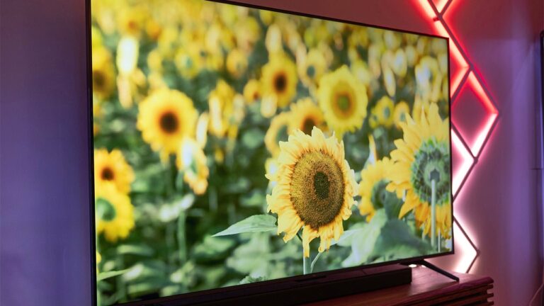 Save Nearly 50% Off the Massive 75″ TCL QM6K 4K Google TV After $620 in Savings
