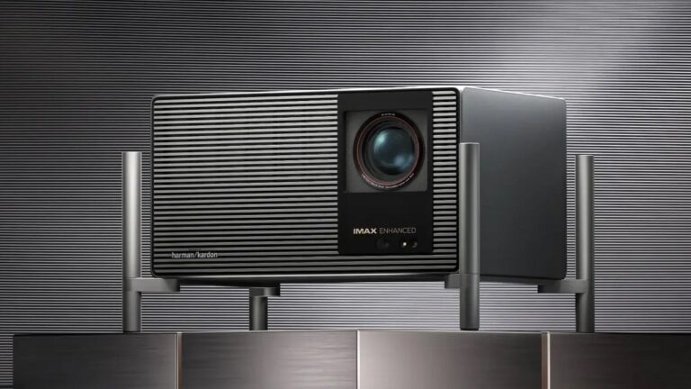 XGIMI Is Offering 50% Off its New Flagship Titan Noir 4K Projector If You Back it on Kickstarter