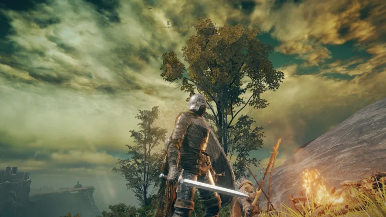 Amazon Has a Training Short Sword on Sale Today for Aspiring Rogues