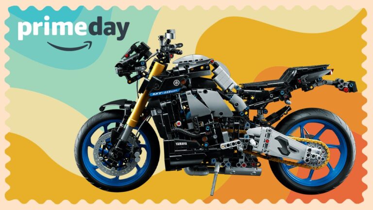 Save 30% Off the Retired LEGO Technic Yamaha MT-10 SP Hyper-Naked Motorcycle for Prime Day
