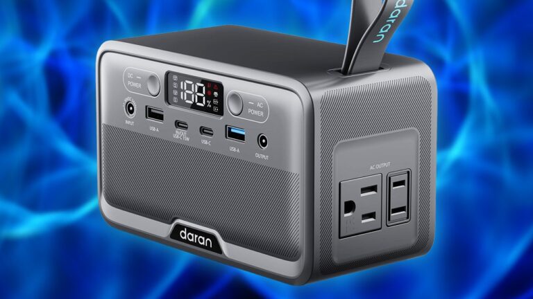 This TSA-Compliant Daran 28,000mAh 100W LiFePO4 Power Station Drops to Just $48.57